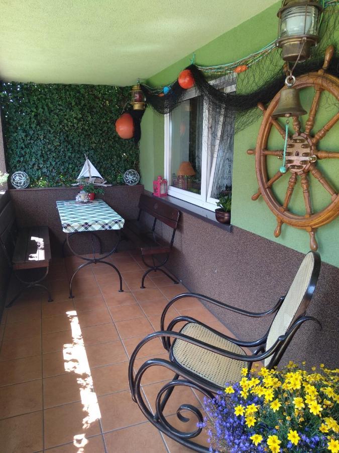 Pokoje Goscinne Keja Wladyslawowo Exterior foto